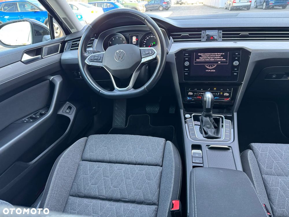 Volkswagen Passat 2.0 TSI Business DSG - 17