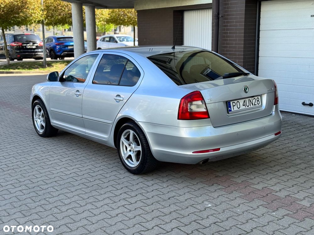 Skoda Octavia 1.6 TDI Elegance - 4