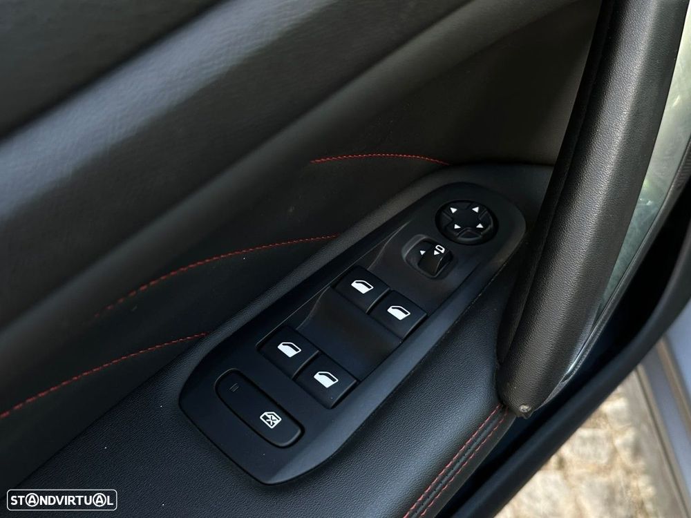 Peugeot 308 1.2 PureTech GT EAT8 - 23