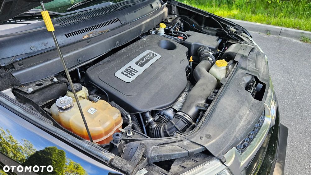 Fiat Freemont 2.0 Multijet 16V DPF Automatik Allrad Black Code - 10