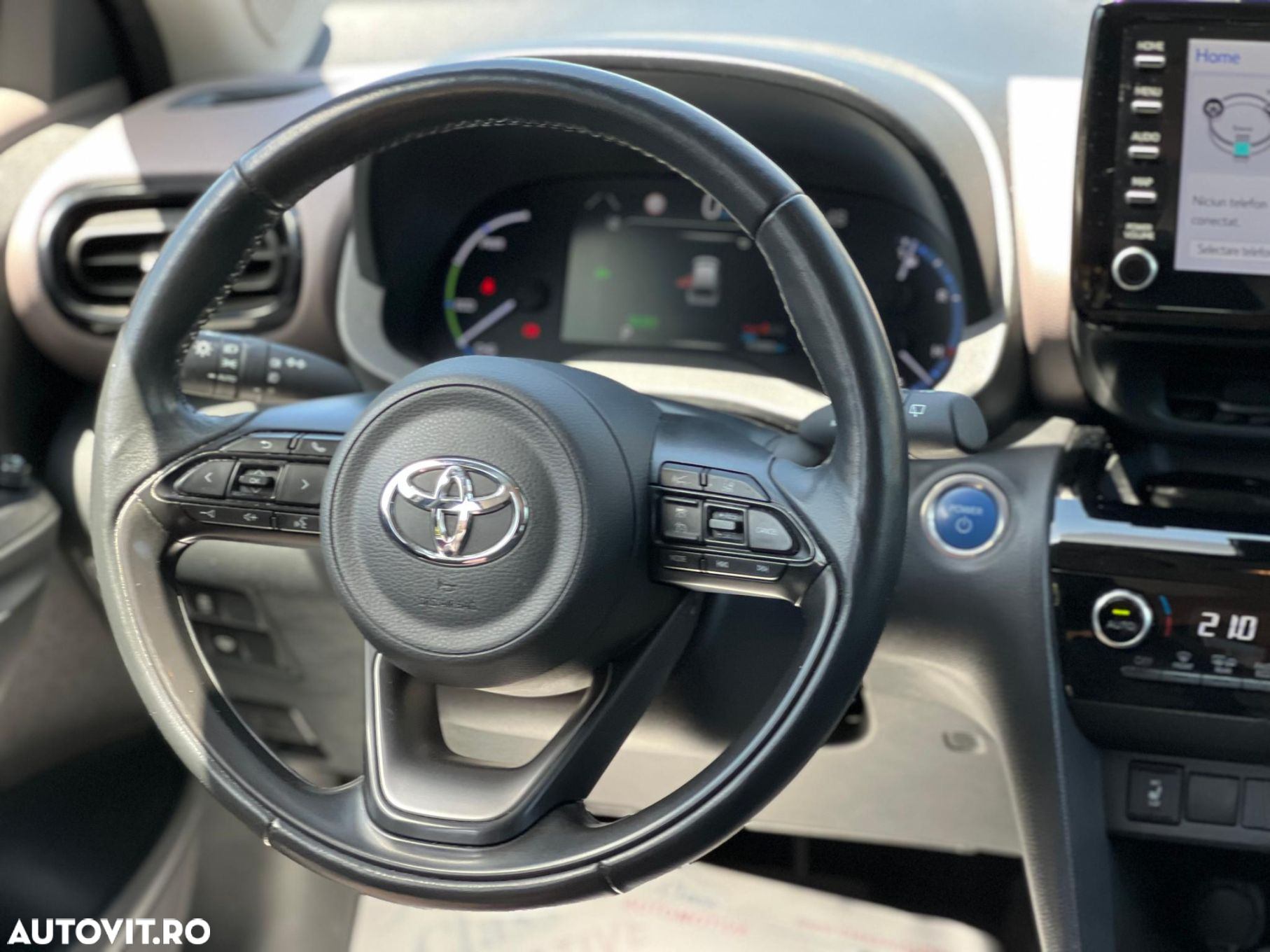 Toyota Yaris Cross 1.5 VVT-i HSD Exclusive Elegant - 12