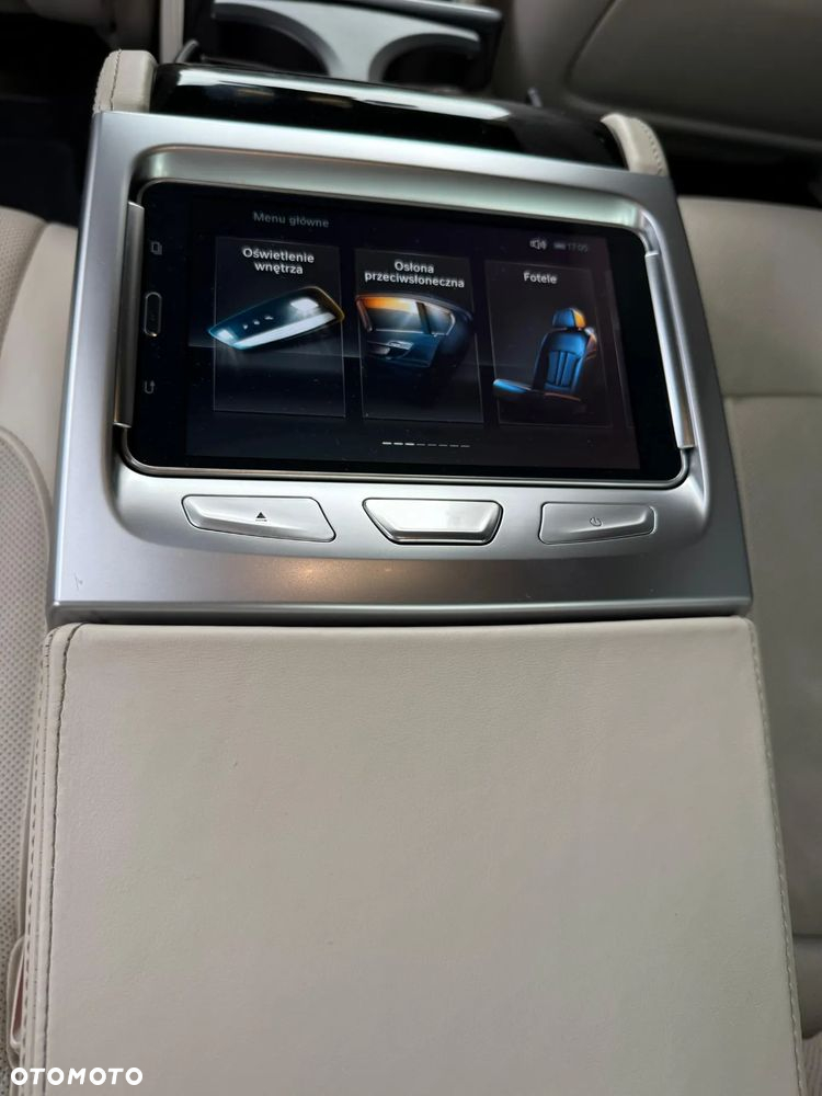 BMW Seria 7 740d xDrive - 18