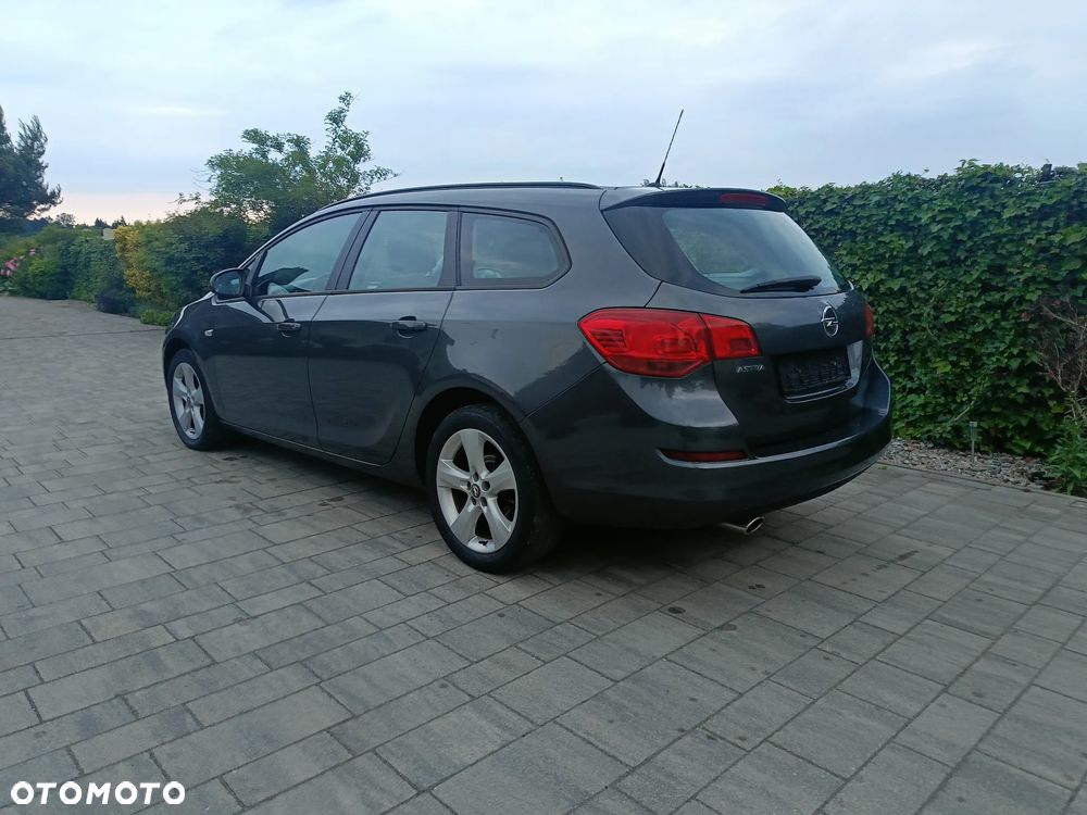 Opel Astra 1.4 Turbo Color Edition - 3