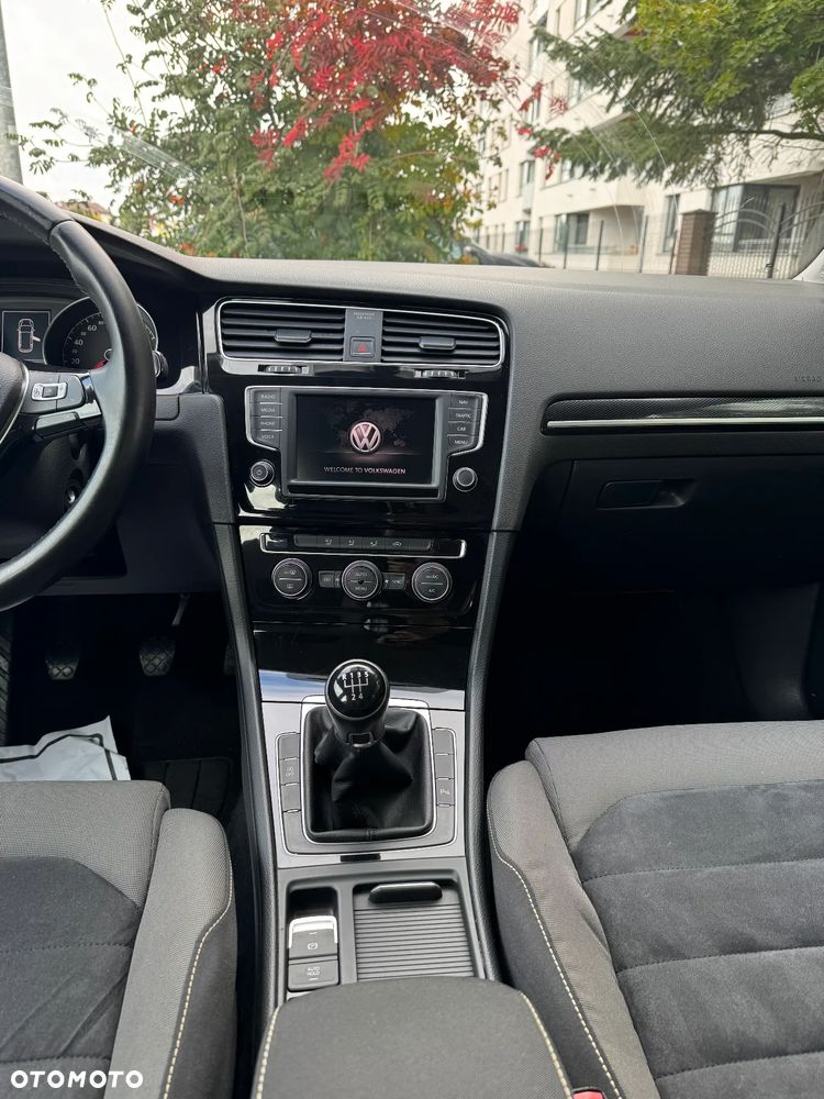 Volkswagen Golf VII 1.6 TDI BMT Highline - 13