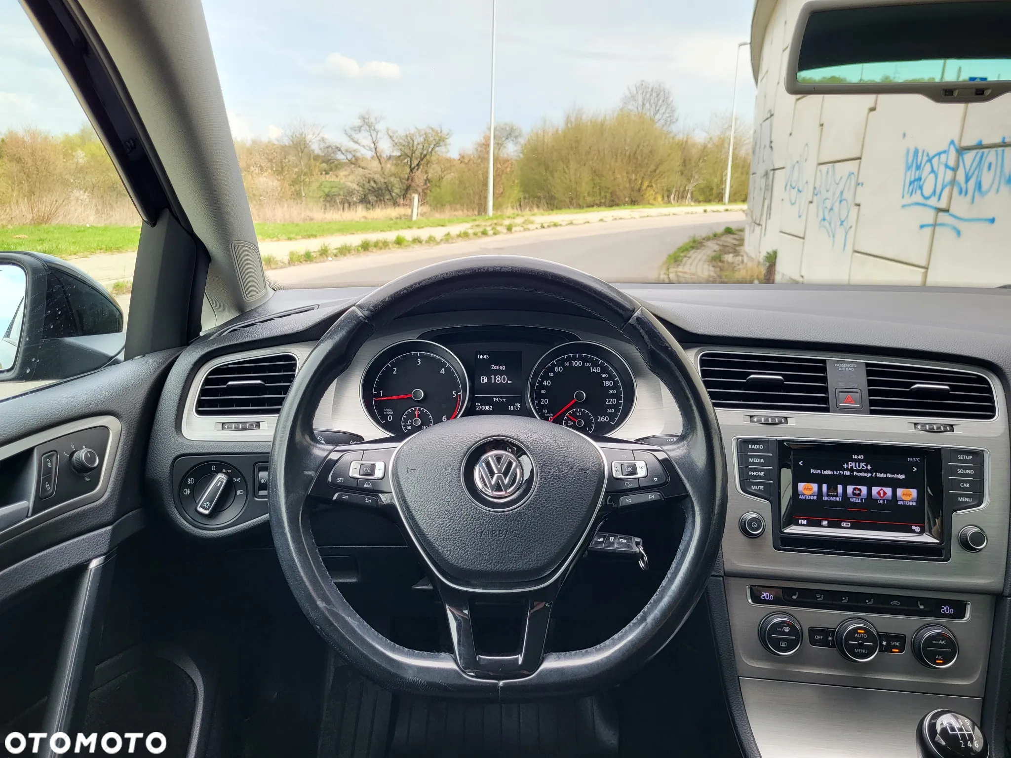 Volkswagen Golf Variant 1.6 TDI 4Motion BlueMotion Technology Comfortline - 10