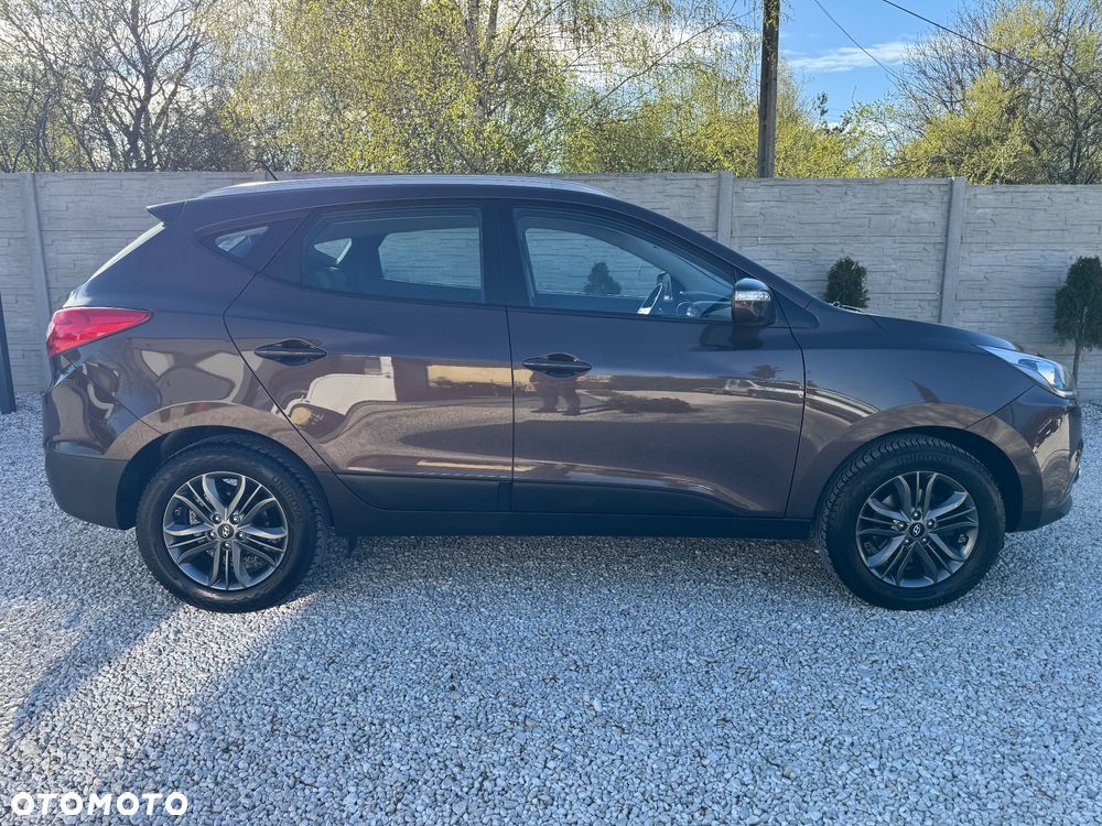 Hyundai ix35 1.6 2WD Fifa World Cup Edition - 34
