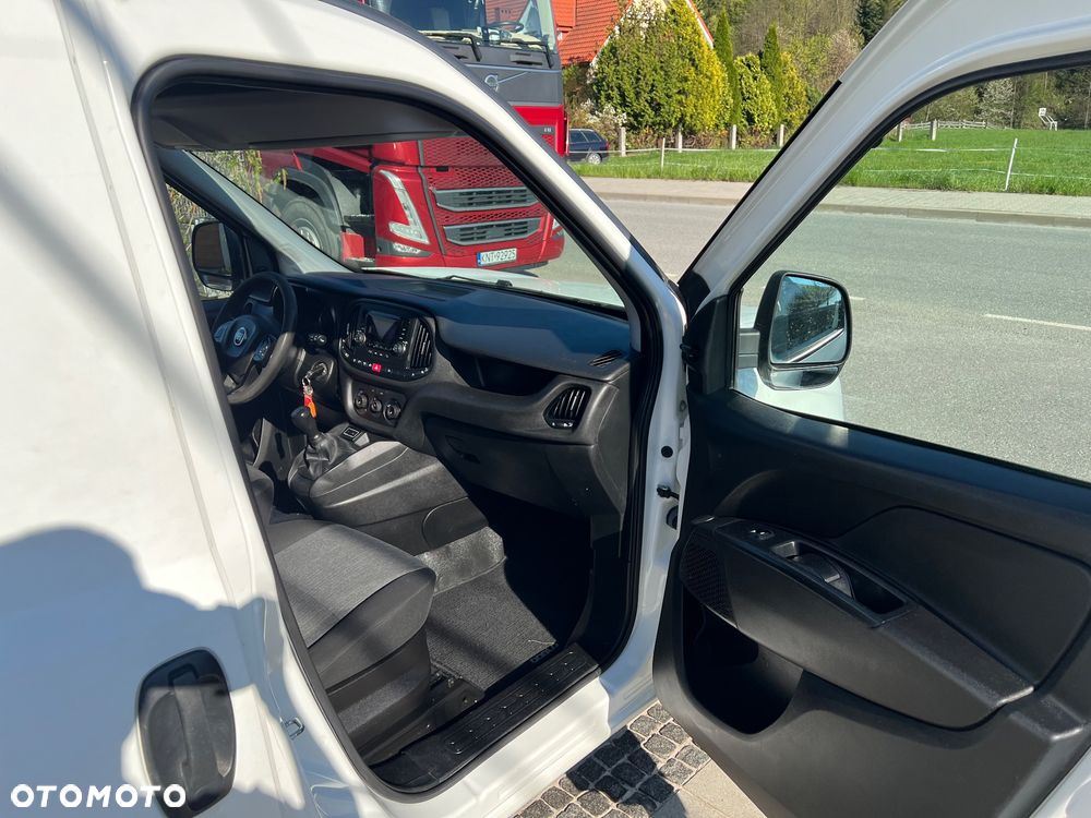 Fiat Doblo - 19