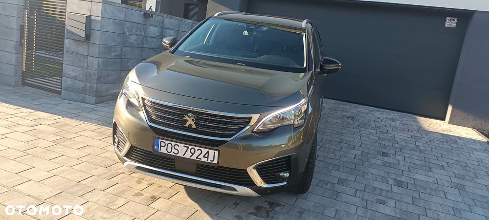 Peugeot 5008 1.2 PureTech Allure S&S EAT8 - 4