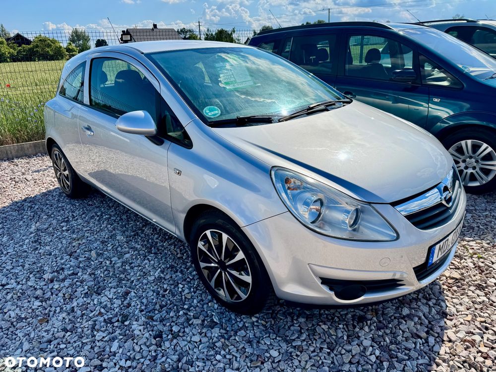 Opel Corsa 1.0 12V Essentia - 1