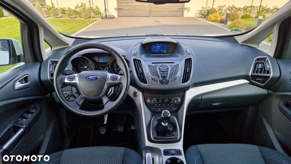 Ford C-MAX 2.0 TDCi Titanium - 6