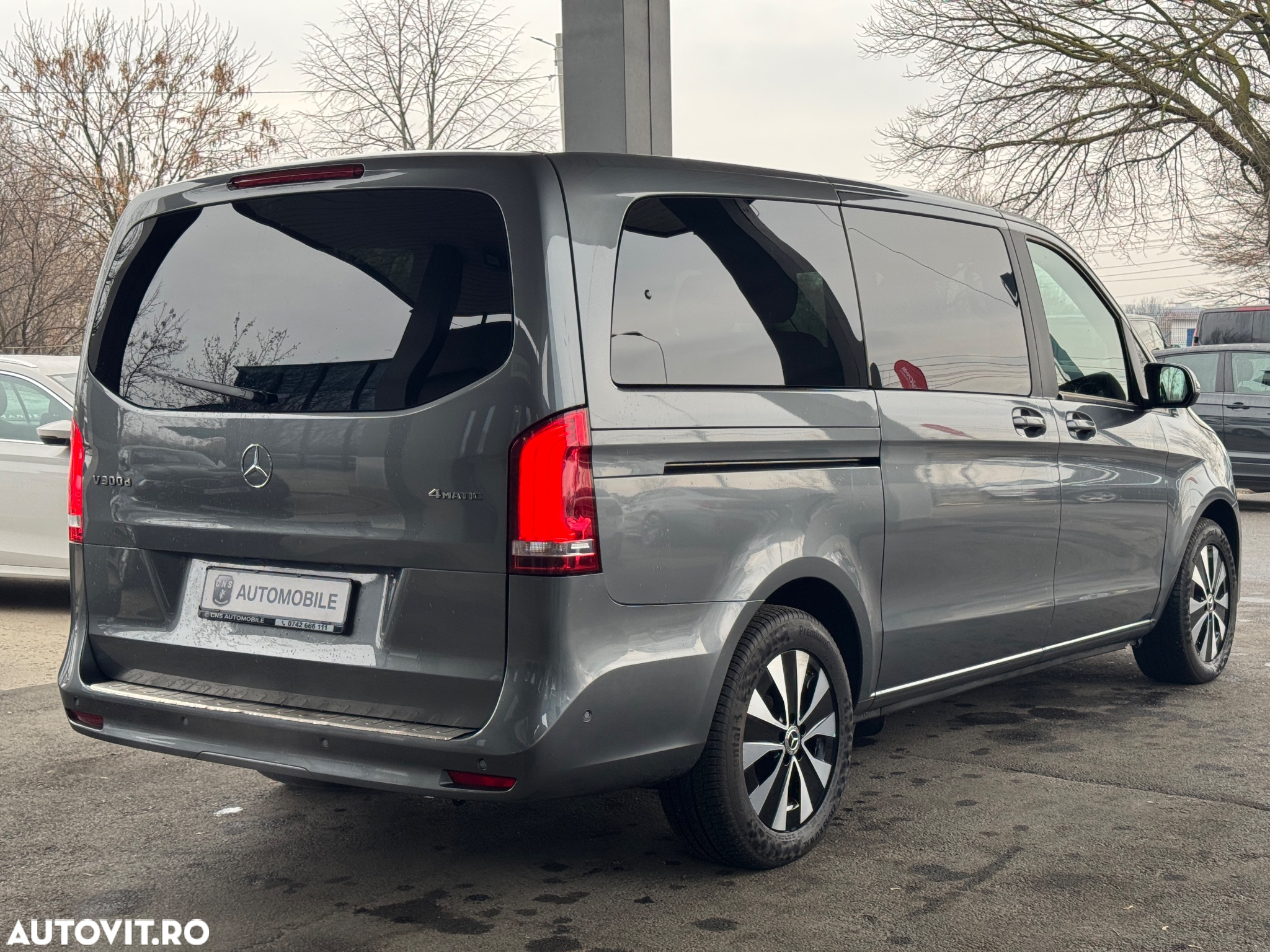 Mercedes-Benz V 300 d lang 4Matic 9G-TRONIC Avantgarde Edition 2020 - 10