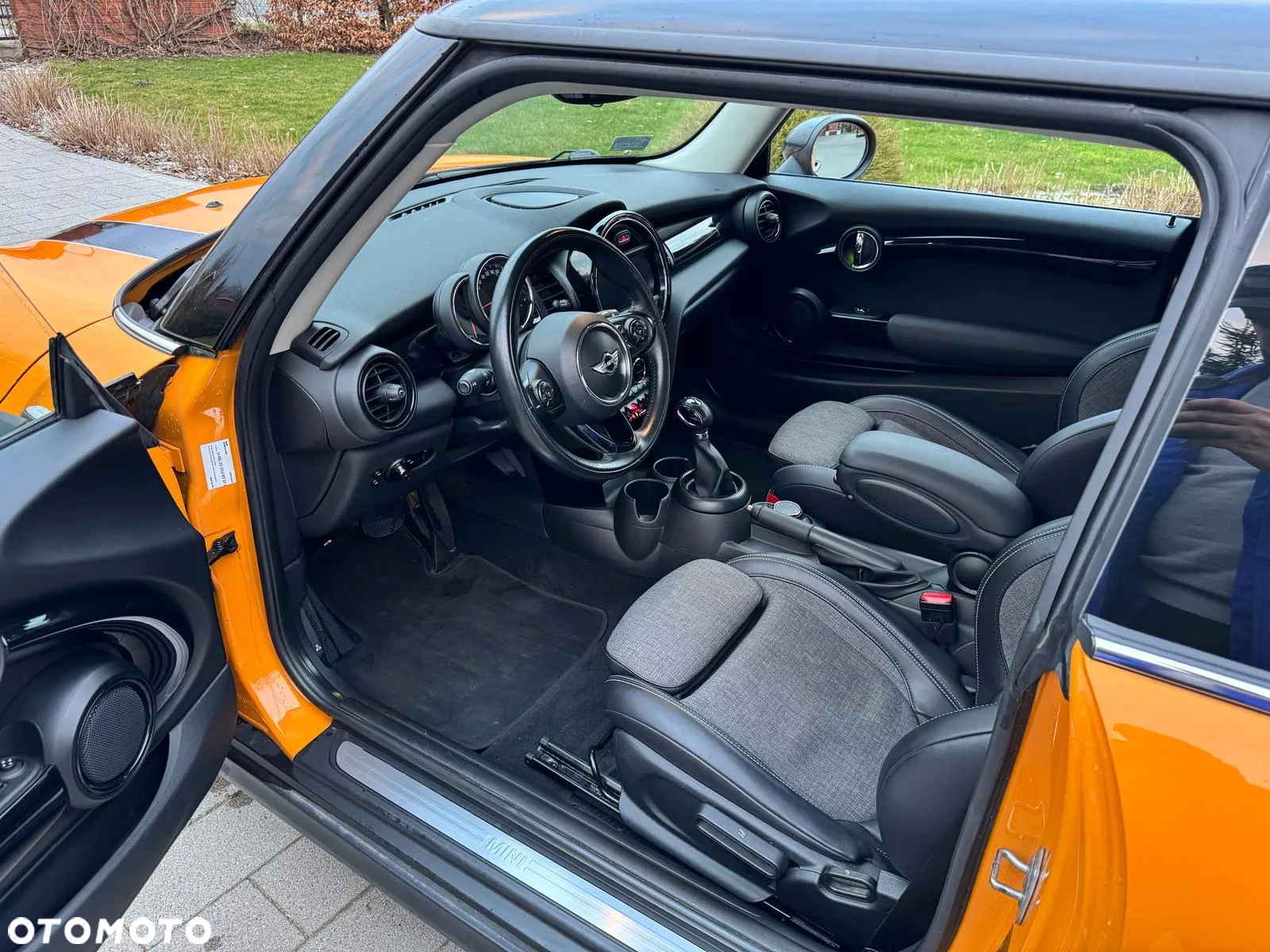 MINI Cooper Standard - 9