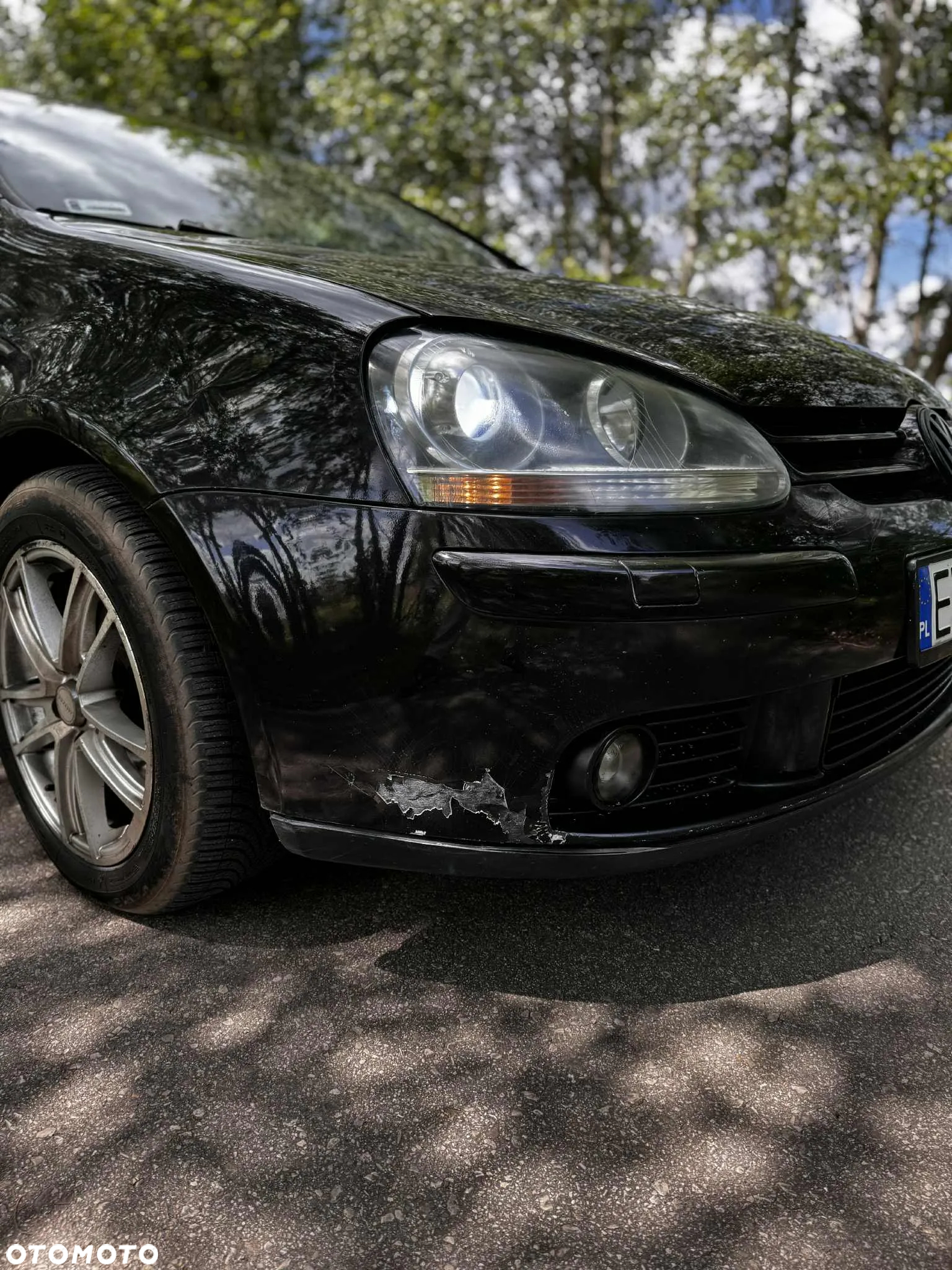 Volkswagen Golf V 1.9 TDI Sportline - 3