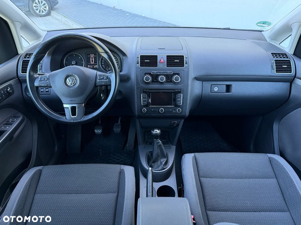 Volkswagen Touran 1.6 TDI BMT Comfortline - 5