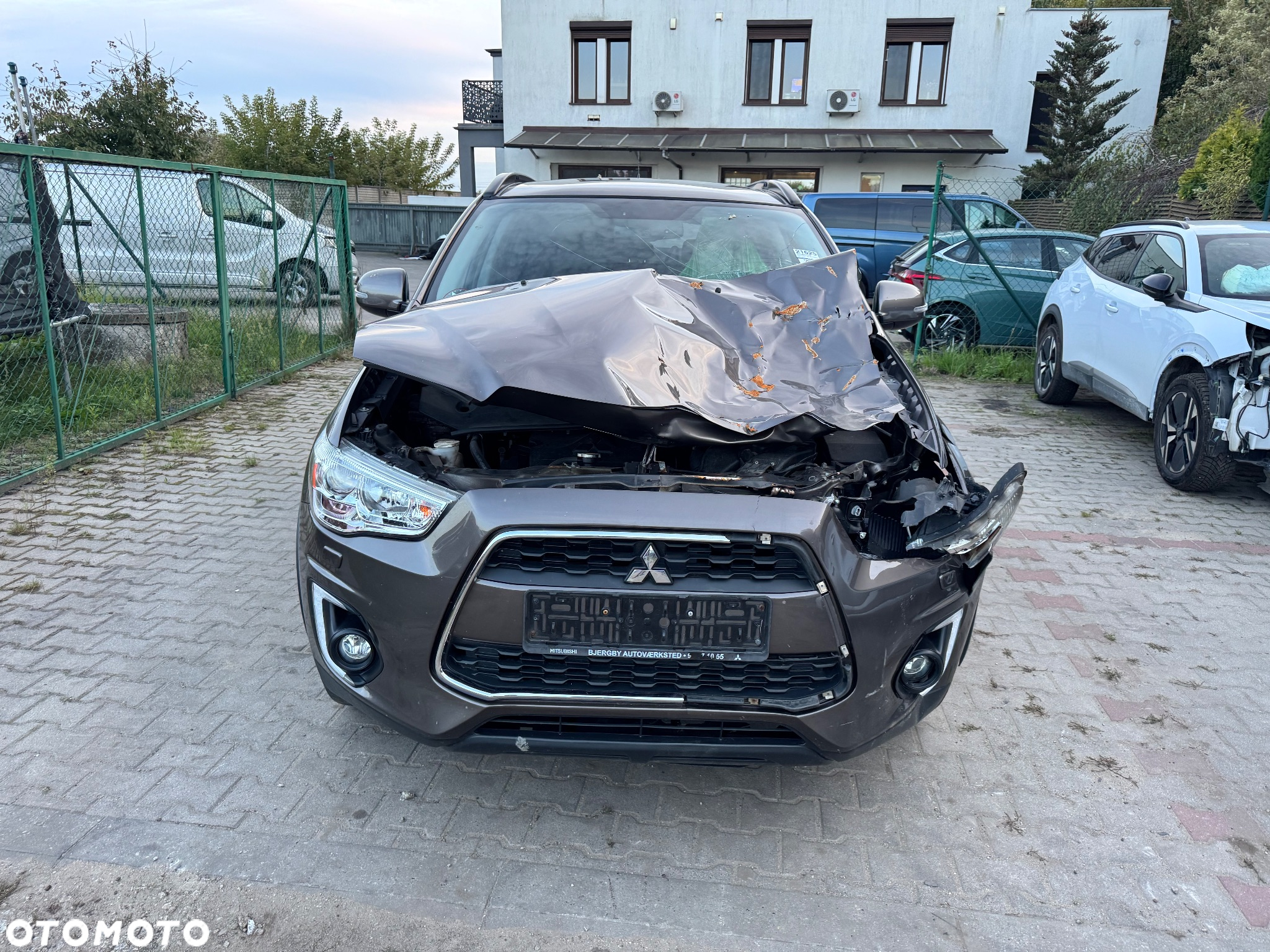 Mitsubishi ASX 1.6 2WD Diamant Edition - 4