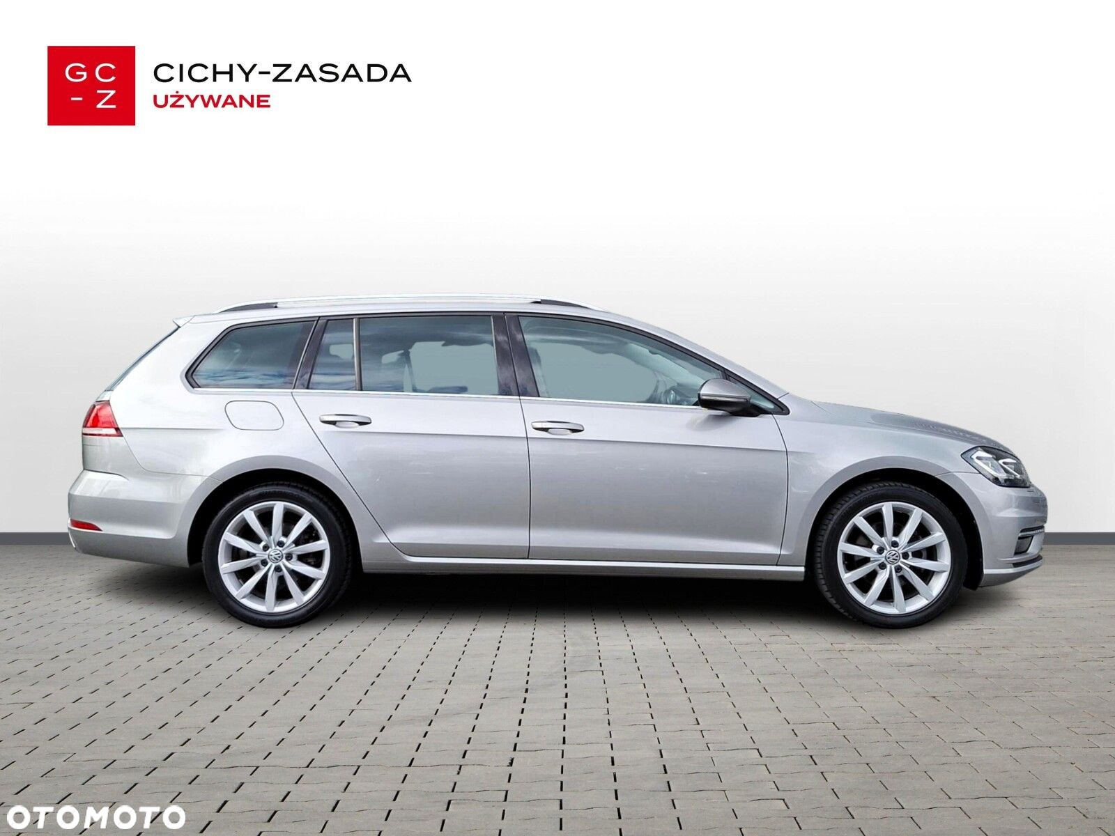 Volkswagen Golf - 5