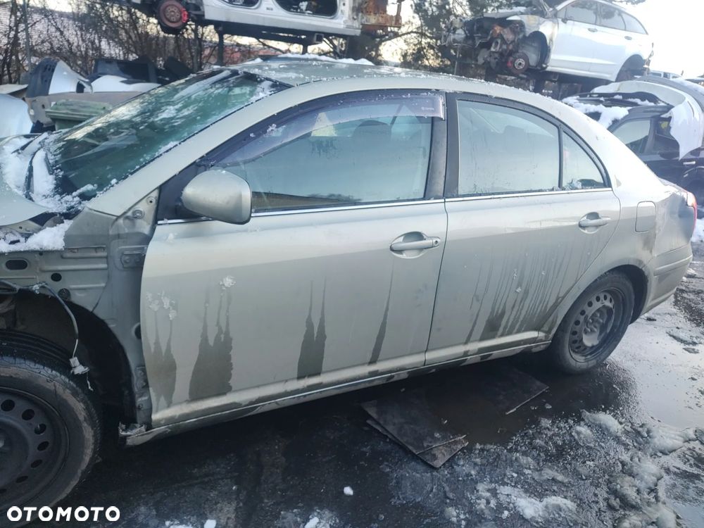 TOYOTA AVENSIS T25 FOTEL PRZÓD LEWY - 3