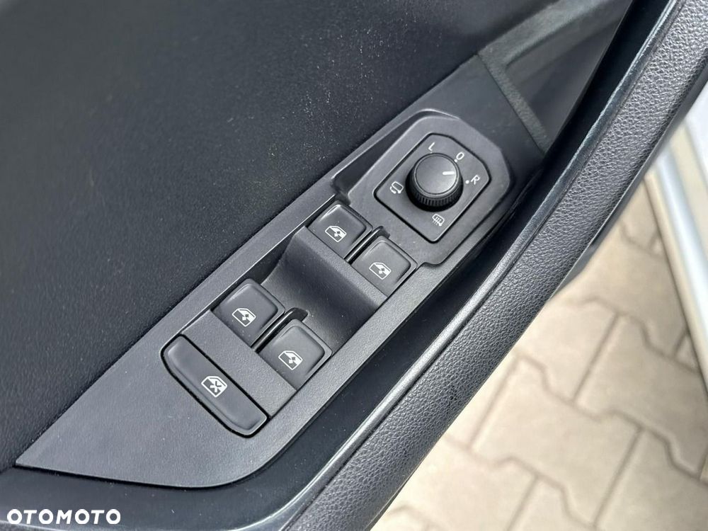 Skoda Karoq 2.0 TDI SCR 4x4 DSG Ambition - 14