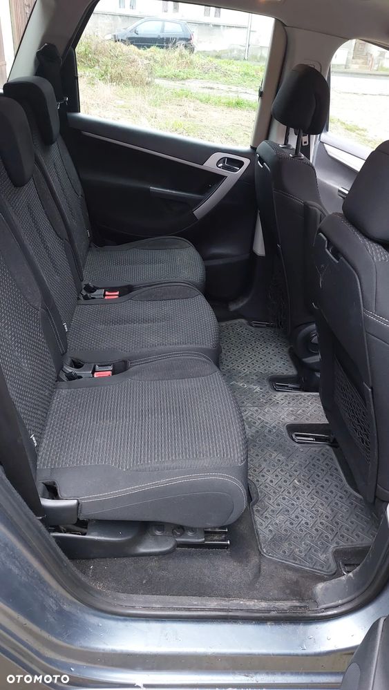 Citroën C4 Picasso 1.8 16V Confort - 22
