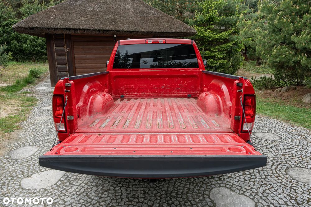 RAM 1500 Quad Cab Sport - 20