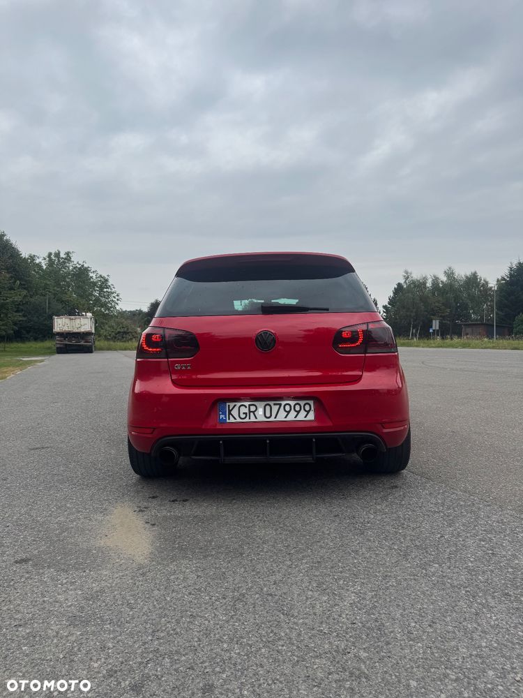 Volkswagen Golf - 12