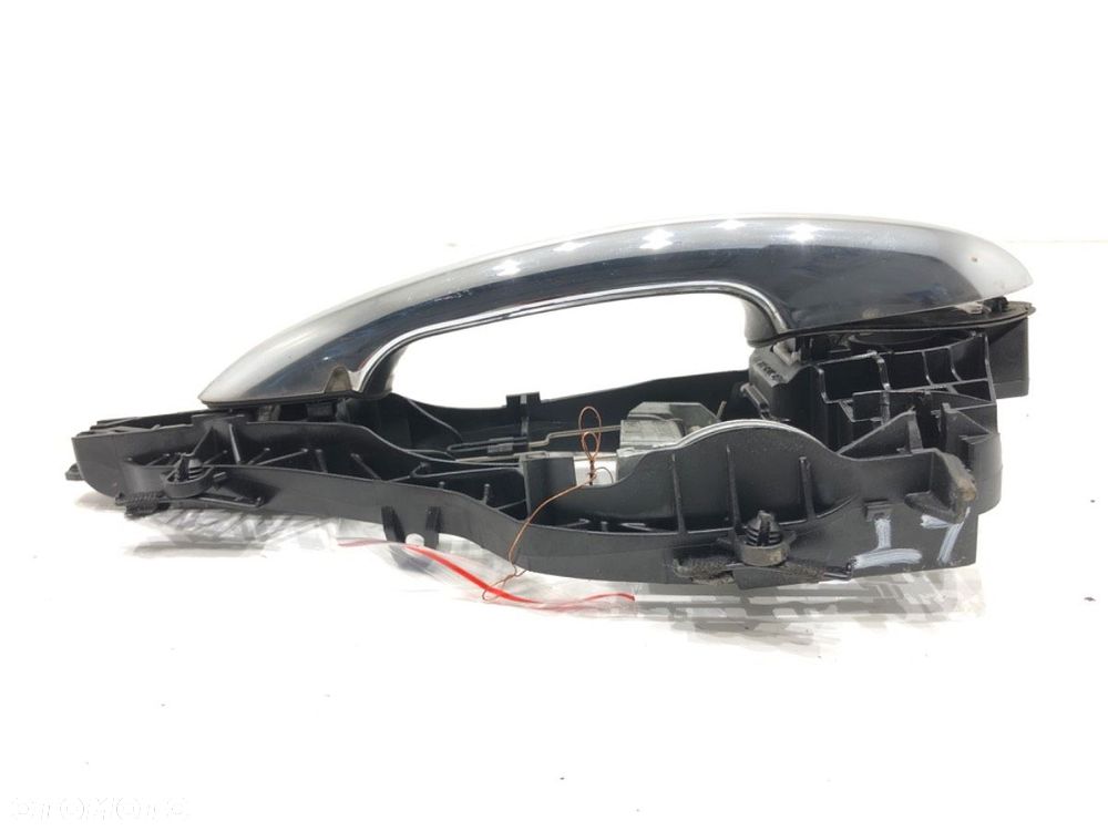 KLAMKA ZEWNĘTRZNA LEWY TYŁ  MINI MINI COUNTRYMAN (F60) 2016 - 2022 Cooper 100 kW [136 KM] benzyna - 2