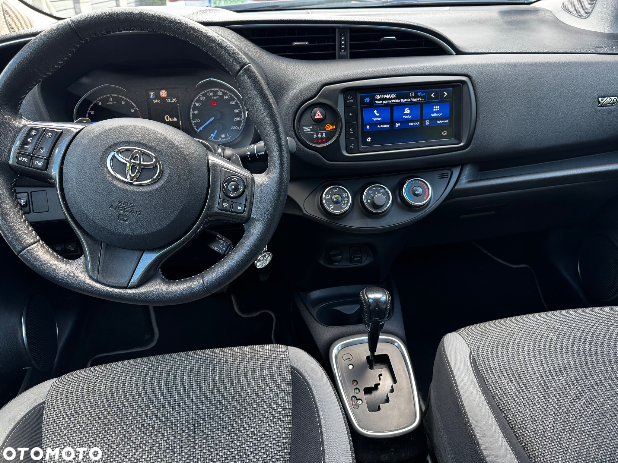 Toyota Yaris 1.5 20th Anniversary CVT - 6
