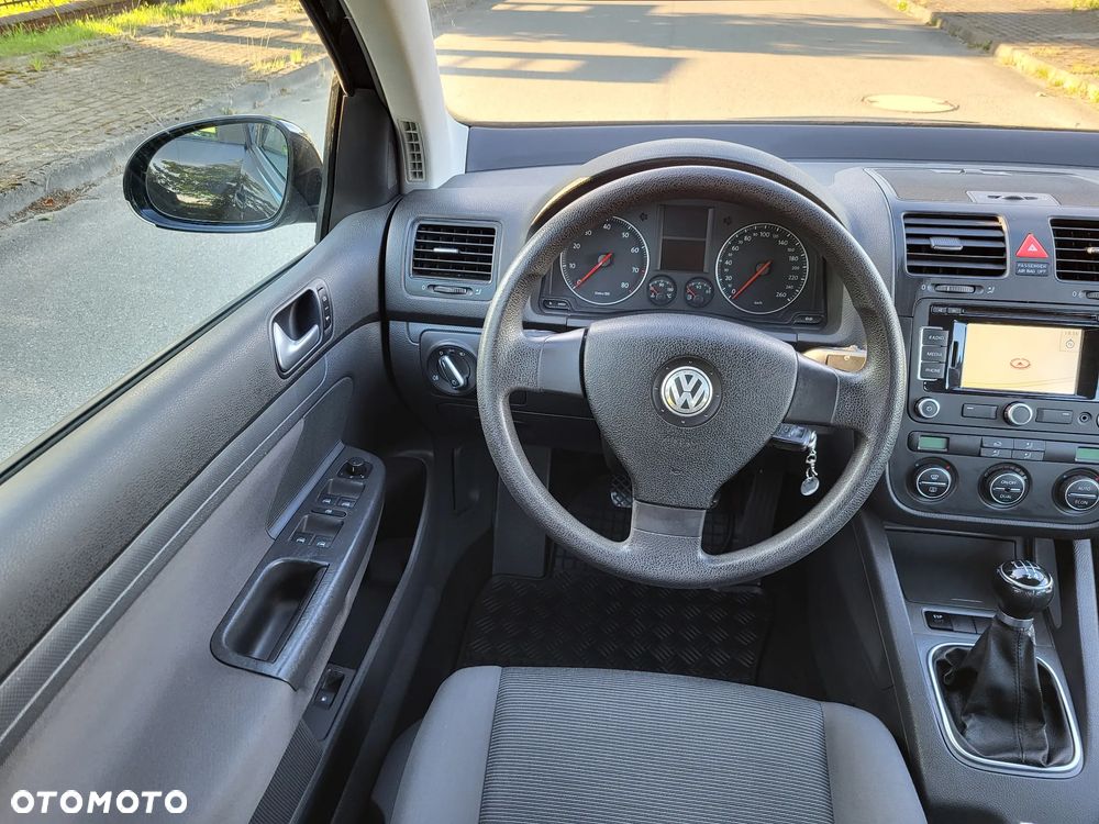 Volkswagen Golf 1.6 Tour - 17