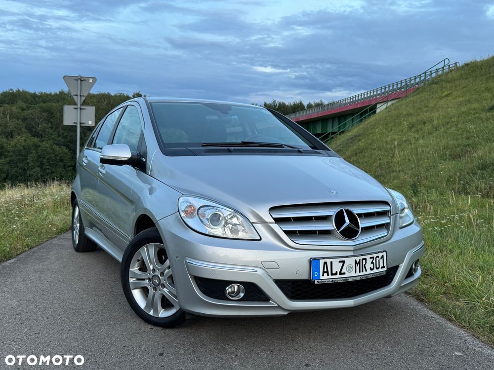 Mercedes-Benz Klasa B 180 - 1