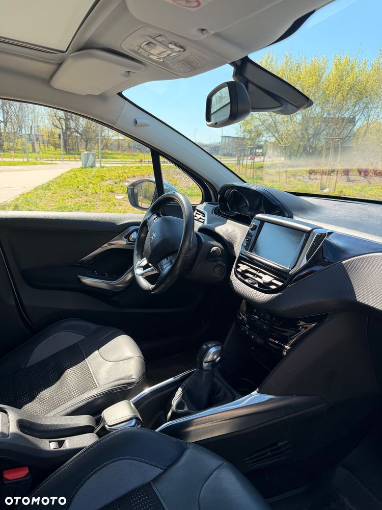 Peugeot 2008 1.2 VTi Allure - 8