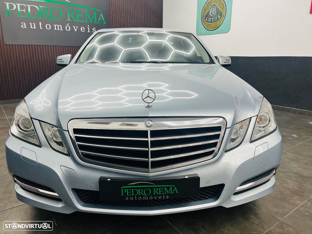 Mercedes-Benz E 300 BLUETEC Hybrid Avantgarde - 11