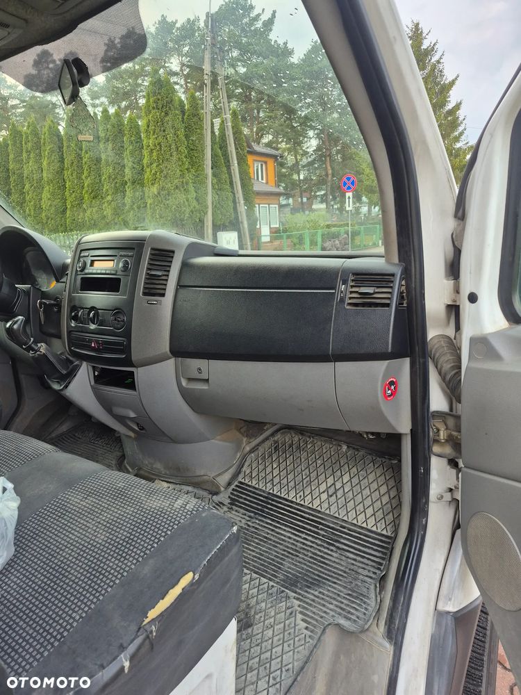 Mercedes-Benz Sprinter - 9