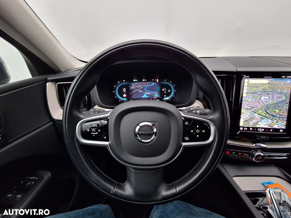 Volvo XC 60 B5 D AWD Geartronic Inscription - 23