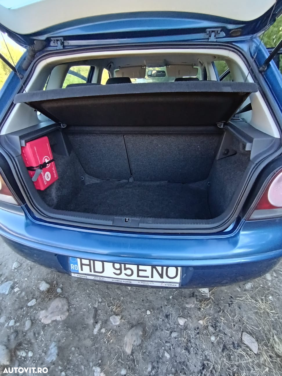 Volkswagen Polo - 4