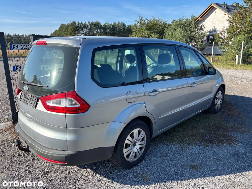 Ford Galaxy - 7
