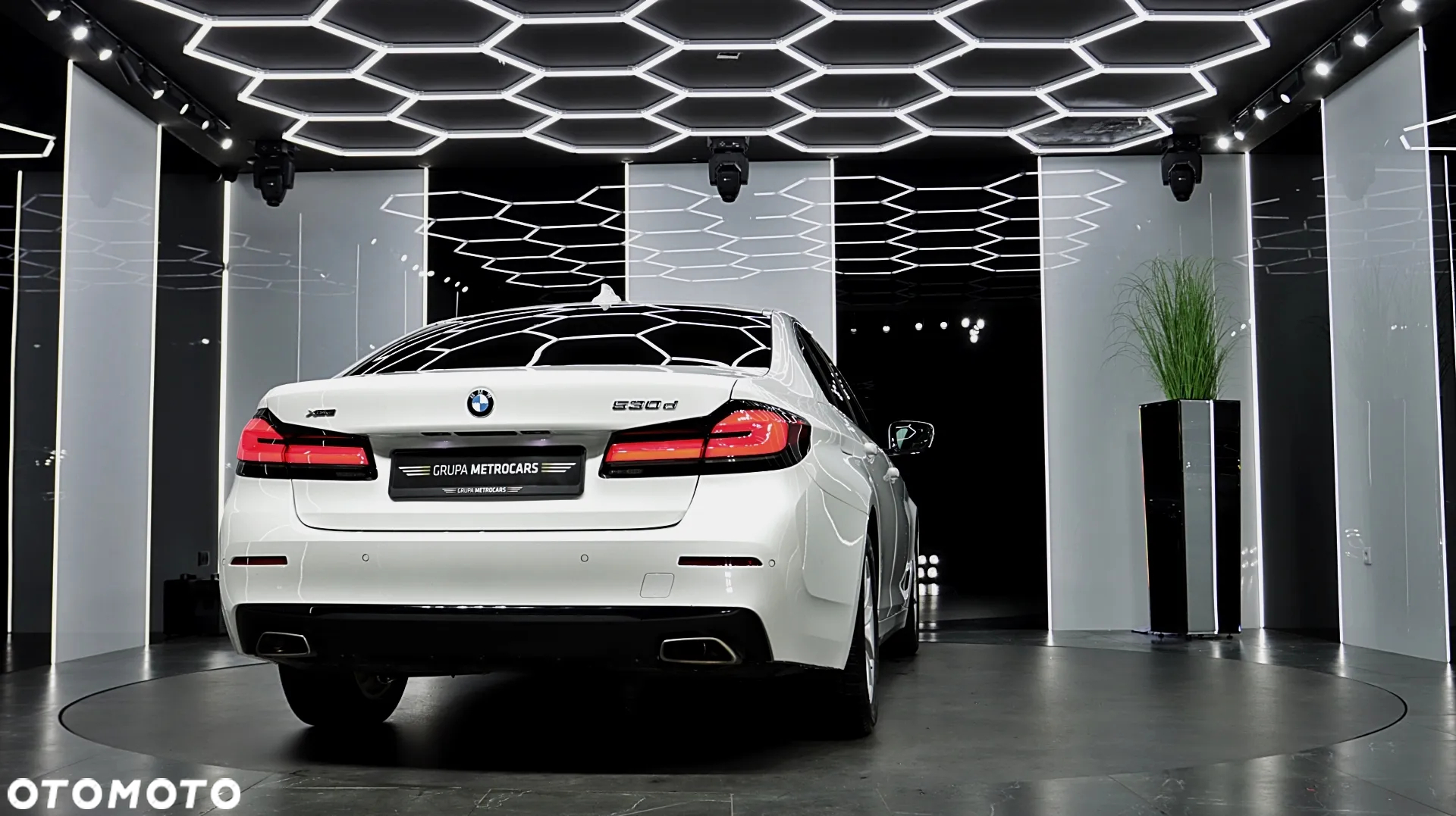 BMW Seria 5 - 8