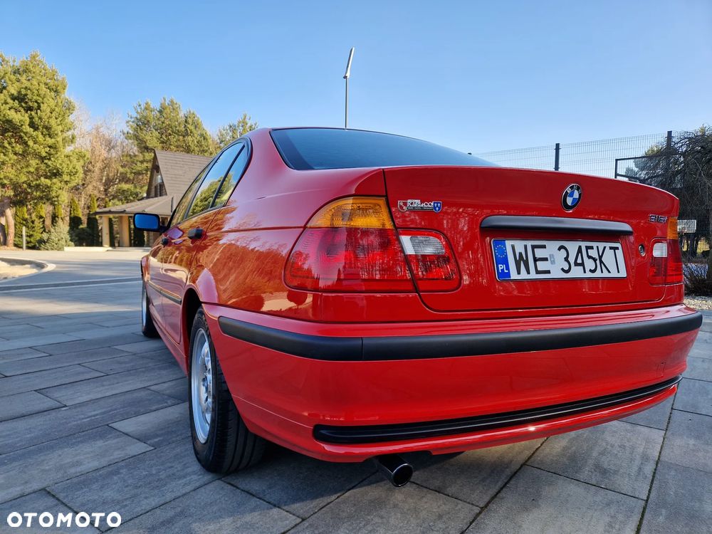 BMW Seria 3 - 32