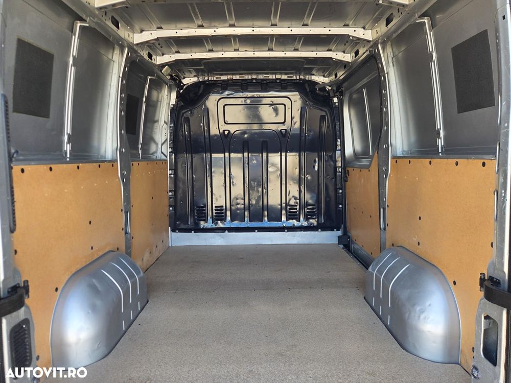Renault Master L1H1 - 12