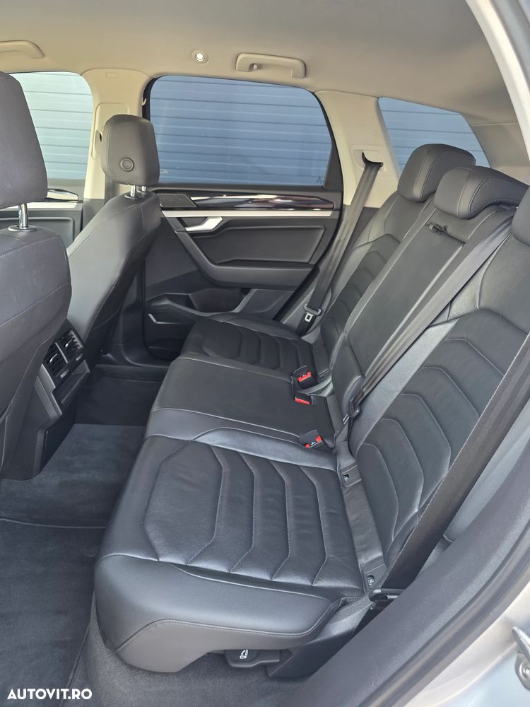 Volkswagen Touareg V6 TDI Elegance - 9