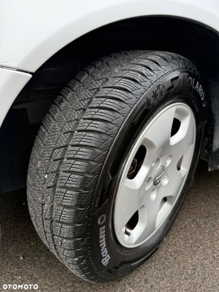 Audi A3 Sportback 1.9 TDI Attraction Tiptronic - 25