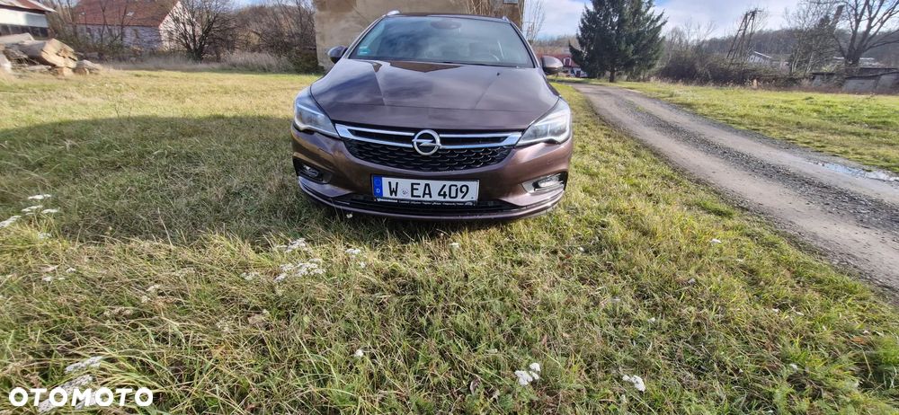 Opel Astra 1.4 Turbo Innovation - 1