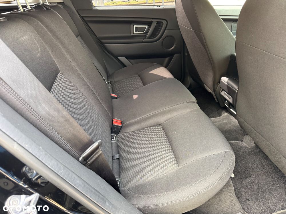 Land Rover Discovery Sport D150 - 17