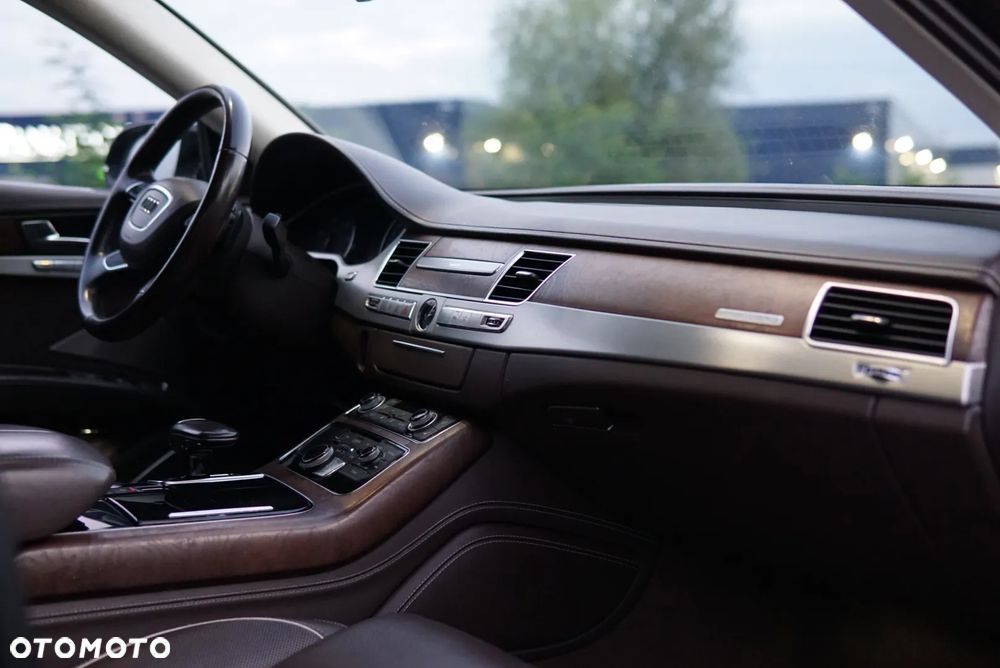 Audi A8 - 16