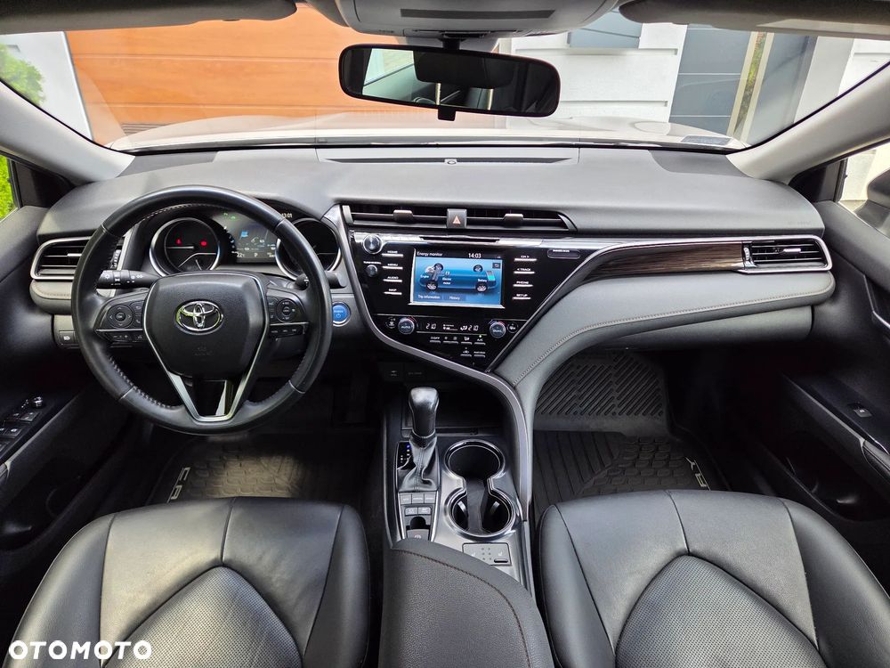 Toyota Camry 2.5 Hybrid Comfort CVT - 14