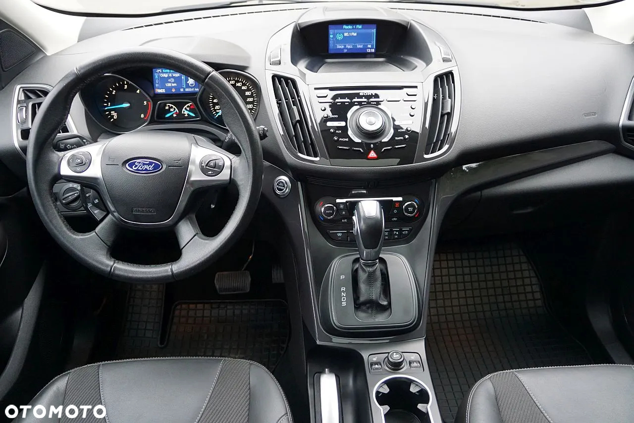 Ford Kuga - 10