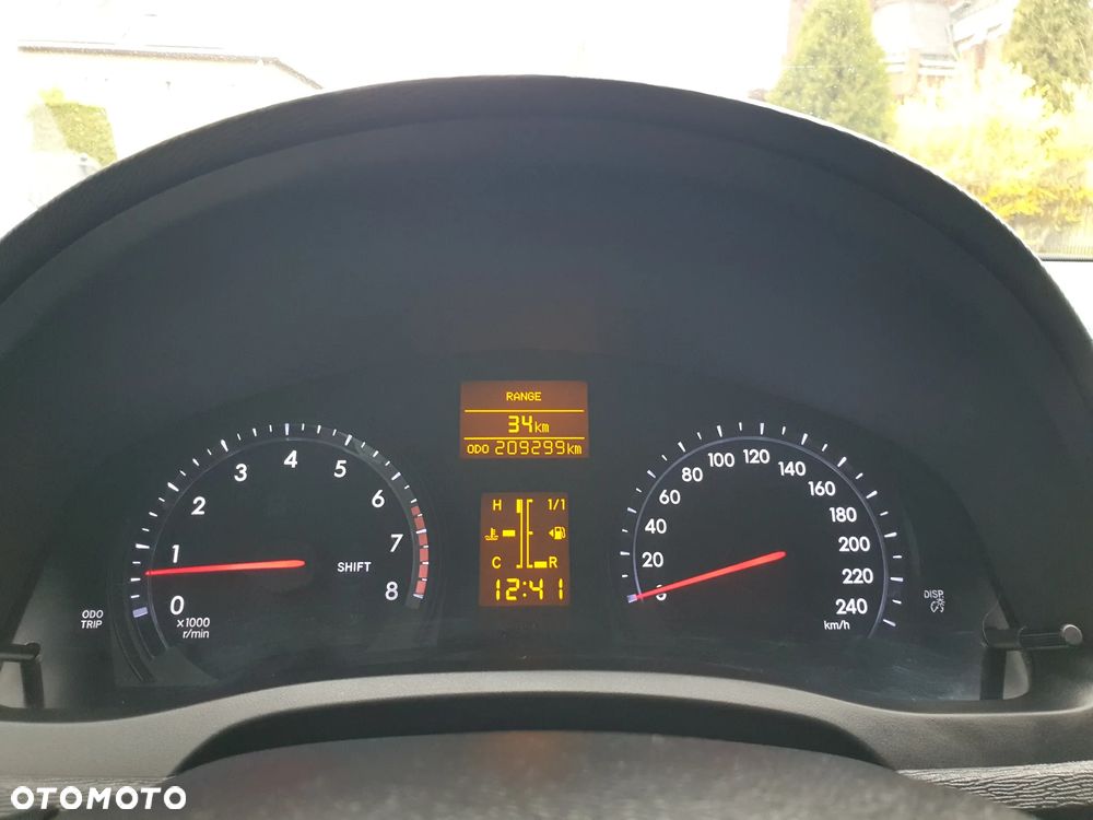 Toyota Avensis Touring Sports 1.8 Edition S+ - 26