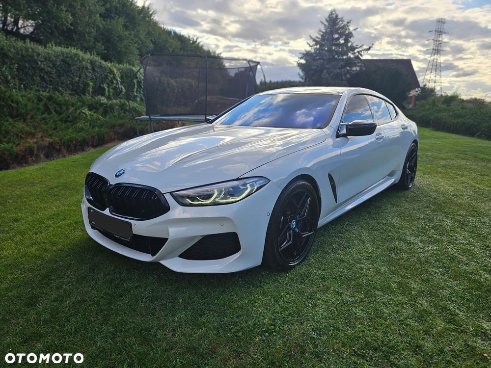 BMW Seria 8 840i - 14