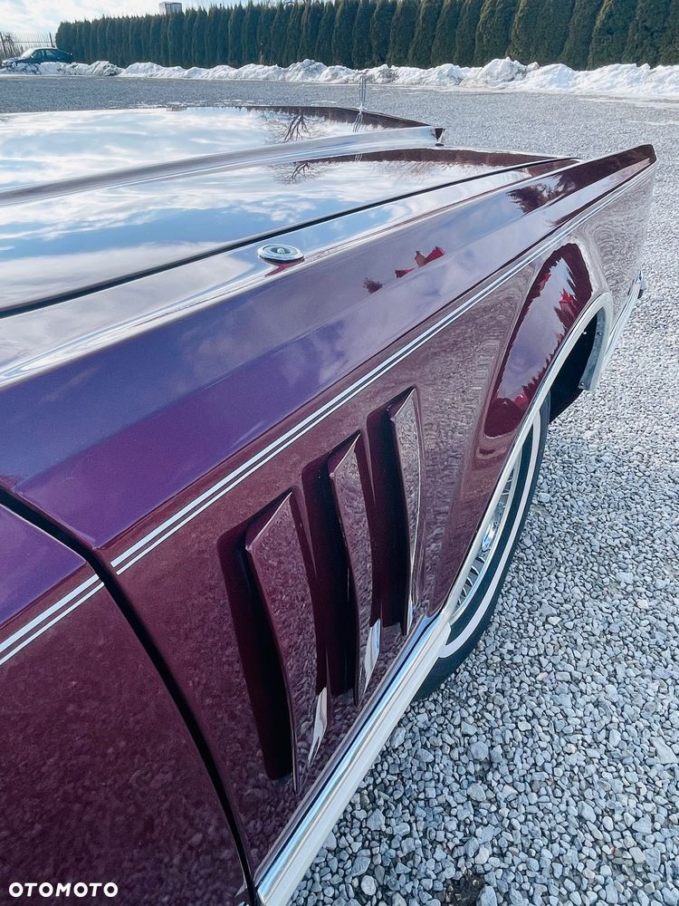 Lincoln Continental - 21