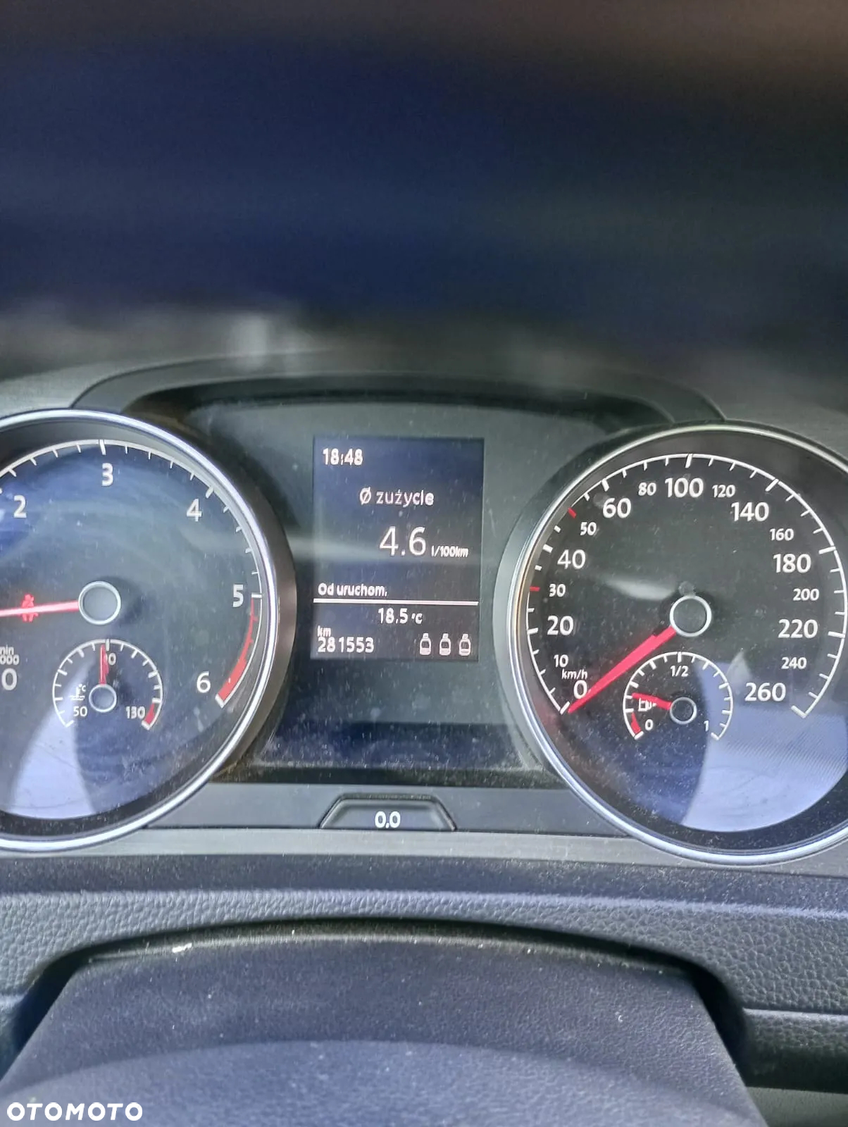 Volkswagen Golf VI 1.6 TDI Comfortline - 9