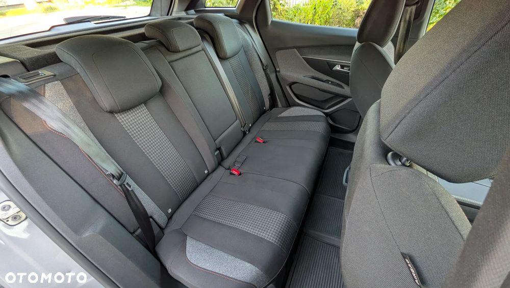 Peugeot 3008 1.5 BlueHDi Active Pack S&S - 22